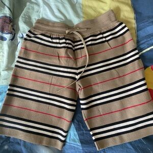 Burberry short